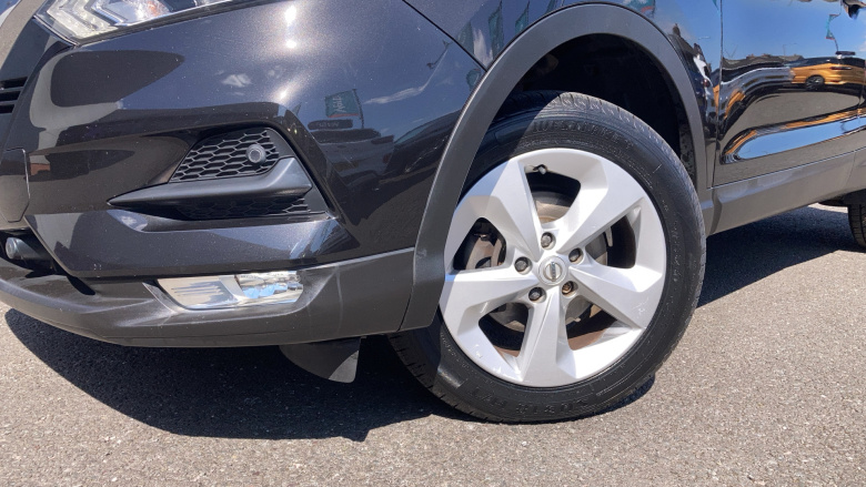 Nissan Qashqai 1.5 dCi 115 Acenta Premium 5dr Diesel Hatchback